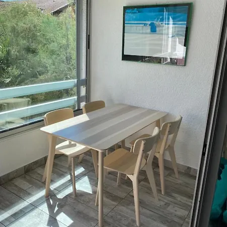 Appartement Spacieux Sur Le Port De *